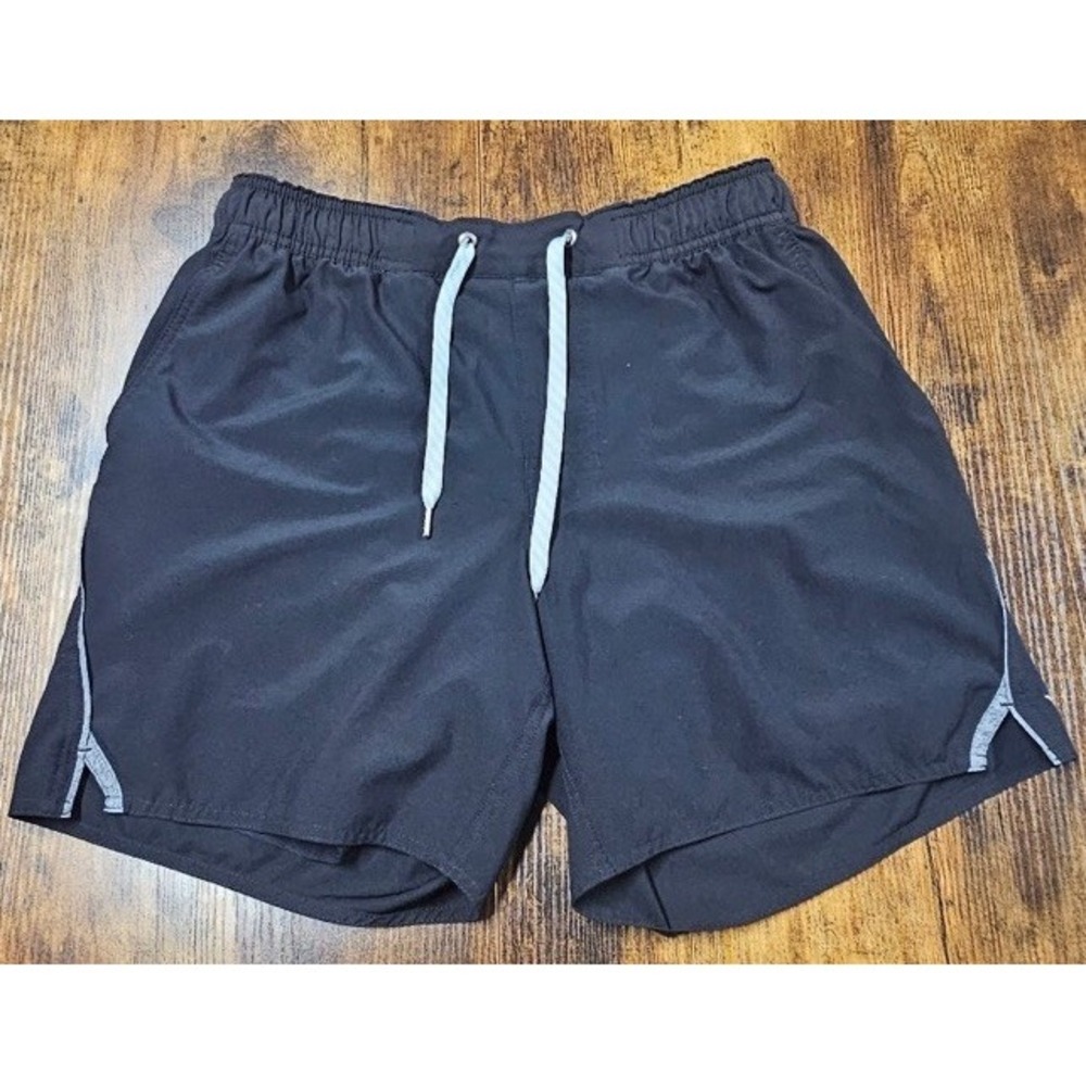 Vuori Men's Trail Short Black Color Size Medium Lined